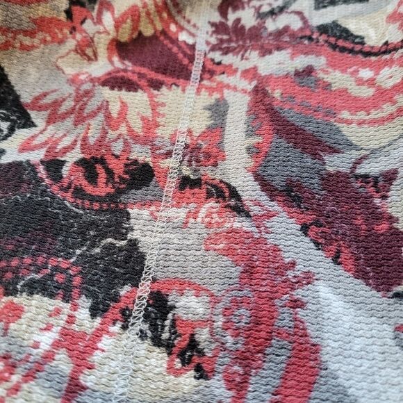 Liz Claiborne woman's top size XL - Picture 3 of 5